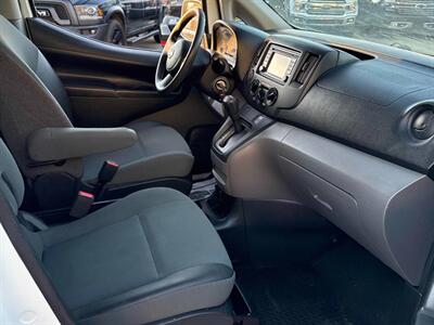 2017 Nissan NV200 SV - Photo 10 - Edmonton, AB T5L 2J7