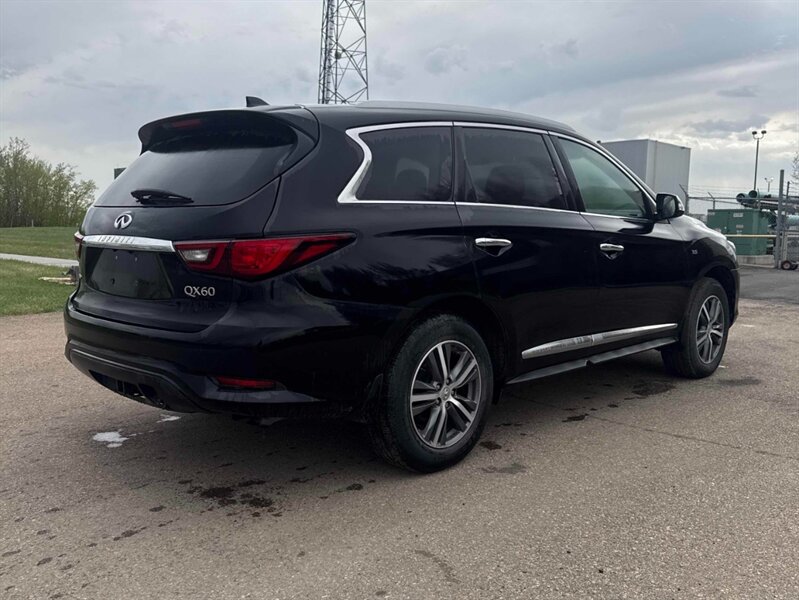 2020 INFINITI QX60 LUXE AWD - Photo 5 - Edmonton, AB T5L 2J7