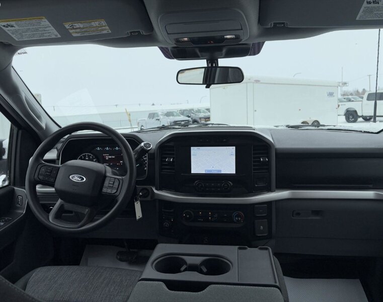 2023 Ford F-150 XLT 5.0L 4x4 - Photo 8 - St Albert, AB T8N 3Z7