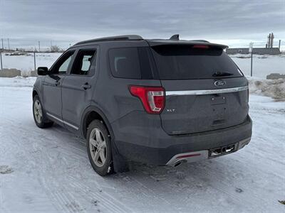 2017 Ford Explorer XLT AWD   - Photo 3 - Edmonton, AB T5L 2J7