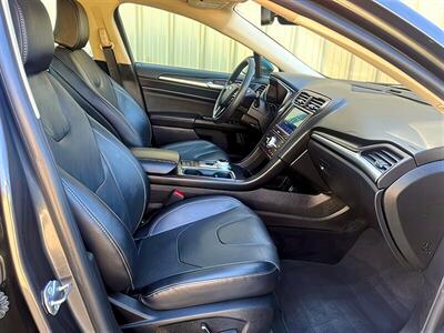 2020 Ford Fusion Hybrid Titanium   - Photo 13 - Acheson, AB T7X 5A3