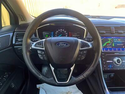 2020 Ford Fusion Hybrid Titanium   - Photo 10 - Acheson, AB T7X 5A3