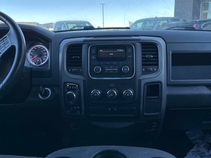 2019 RAM 1500 Classic ST 4x4 - Photo 12 - Edmonton, AB T5L 2J7
