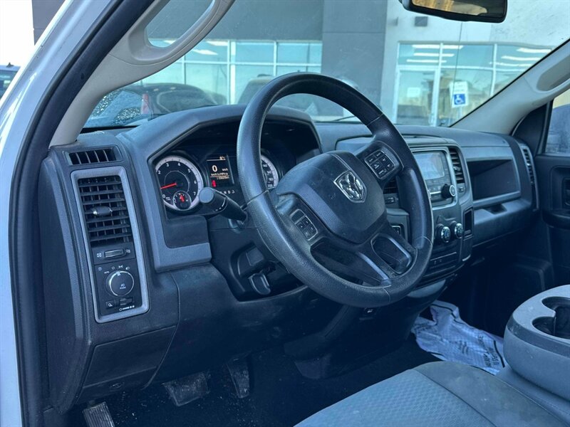 2019 RAM 1500 Classic ST 4x4 - Photo 11 - Edmonton, AB T5L 2J7