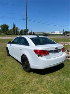 2016 Chevrolet Cruze Limited 2LT Auto   - Photo 8 - Edmonton, AB T5L 2J7