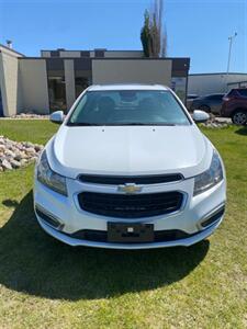 2016 Chevrolet Cruze Limited 2LT Auto   - Photo 2 - Edmonton, AB T5L 2J7