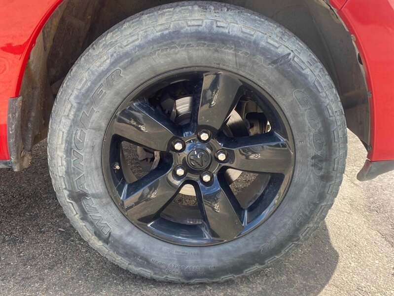 2023 RAM 1500 Classic Express 4x4 - Photo 12 - Acheson, AB T7X 5A3