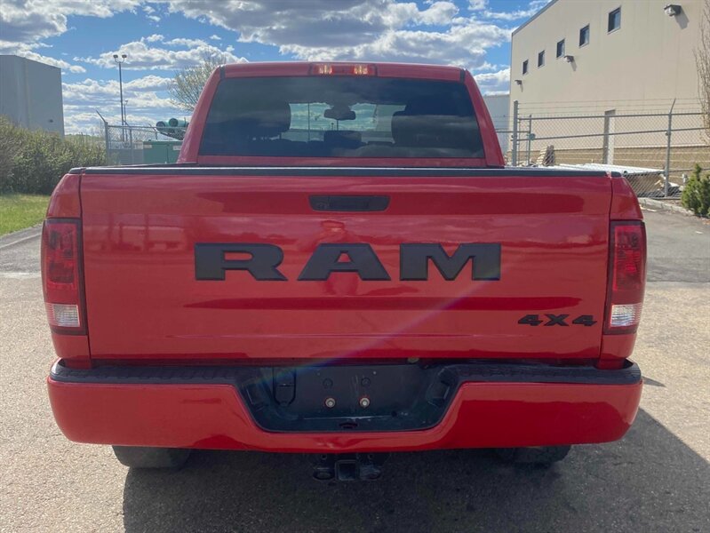 2023 RAM 1500 Classic Express 4x4 - Photo 5 - Acheson, AB T7X 5A3