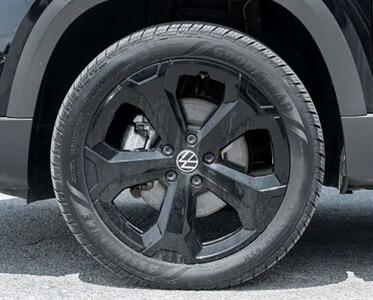 2025 Volkswagen Taos Comfortline Black Edition 4Motion AWD - Photo 12 - Edmonton, AB T5L 2J7