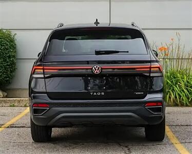 2025 Volkswagen Taos Comfortline Black Edition 4Motion AWD - Photo 4 - Edmonton, AB T5L 2J7