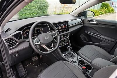 2025 Volkswagen Taos Comfortline Black Edition 4Motion AWD - Photo 5 - Edmonton, AB T5L 2J7