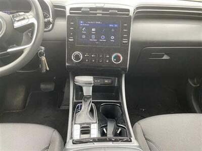 2022 Hyundai TUCSON Essential  AWD - Photo 11 - St Albert, AB T8N 3Z7