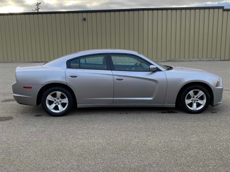 2014 Dodge Charger SE - Photo 5 - St Albert, AB T8N 3Z7