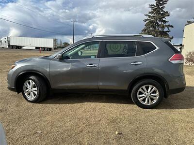 2016 Nissan Rogue SV   - Photo 4 - Edmonton, AB T5L 2J7