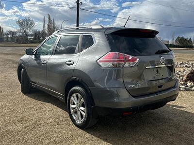 2016 Nissan Rogue SV   - Photo 5 - Edmonton, AB T5L 2J7