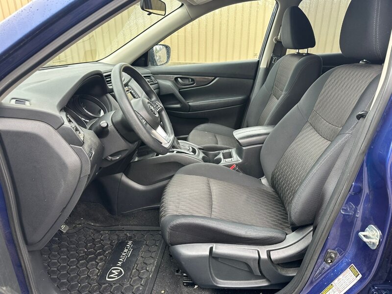 2019 Nissan Rogue S AWD - Photo 8 - St Albert, AB T8N 3Z7