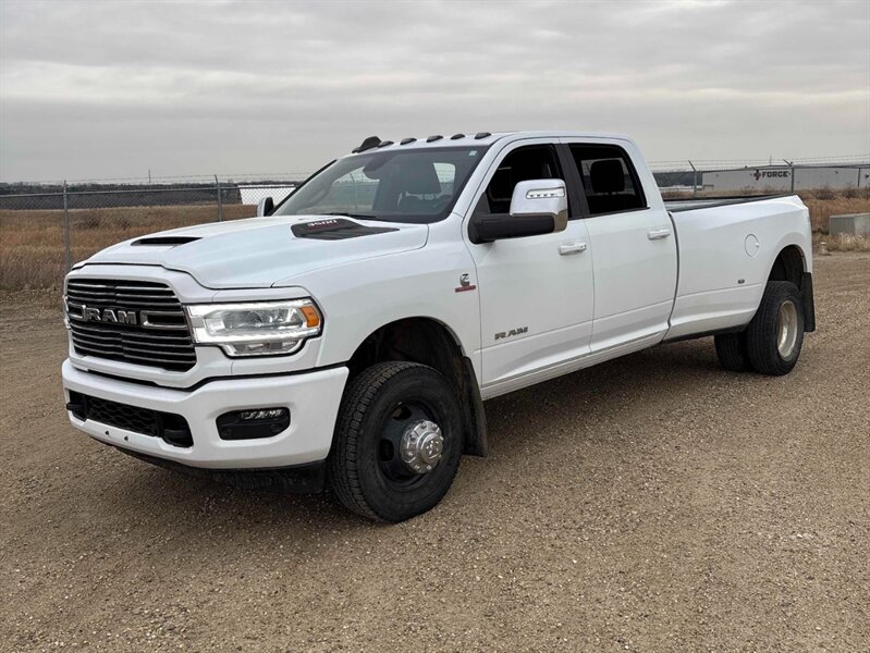 2024 RAM 3500 Laramie Dually Cummins 6.7L Diesel  
