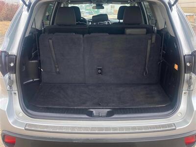 2019 Toyota Highlander LE AWD 8 PASSENGER   - Photo 15 - Edmonton, AB T5L 2J7