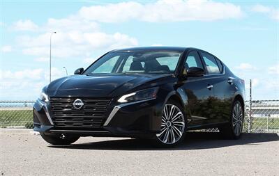 2023 Nissan Altima 2.5 Platinum  AWD - Photo 1 - St Albert, AB T8N 3Z7