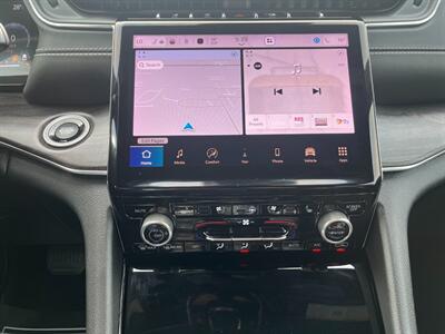 2022 Jeep Grand Cherokee L Overland  4X4 - Photo 13 - Edmonton, AB T5L 2J7