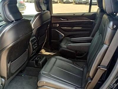 2022 Jeep Grand Cherokee L Overland  4X4 - Photo 14 - Edmonton, AB T5L 2J7