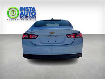2022 Chevrolet Malibu LT   - Photo 5 - Edmonton, AB T5L 2J7