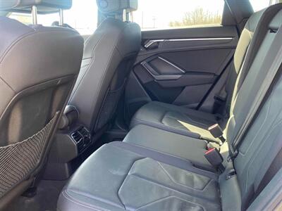 2024 Audi Q3 quattro S line Prem Plus Progressiv 45 TFSI   - Photo 11 - Edmonton, AB T5L 2J7