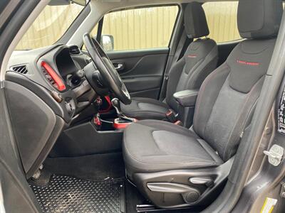 2018 Jeep Renegade Trailhawk 4x4 - Photo 9 - St Albert, AB T8N 3Z7