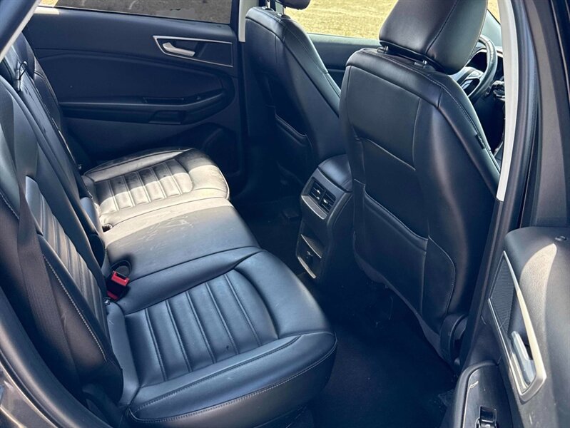 2020 Ford Edge SEL AWD - Photo 14 - St Albert, AB T8N 3Z7