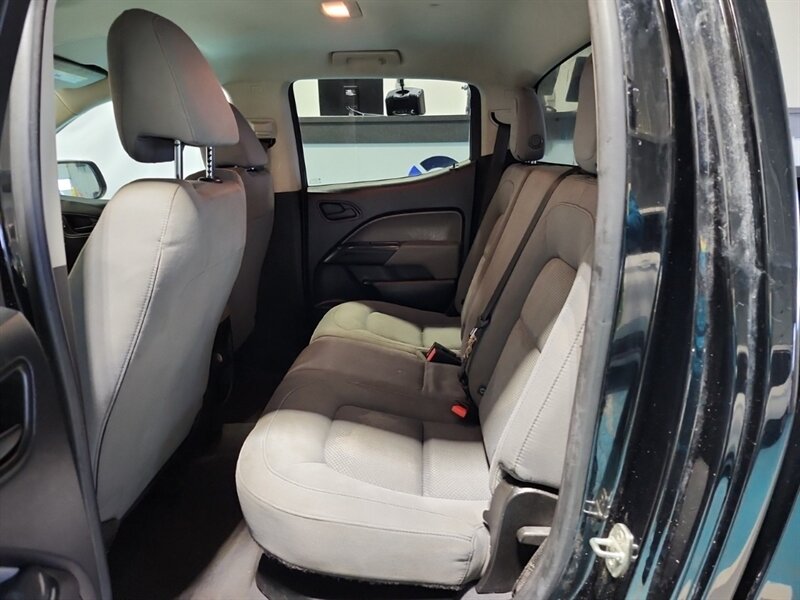 2021 Chevrolet Colorado WT Special Edition 4x4 - Photo 8 - St Albert, AB T8N 3Z7