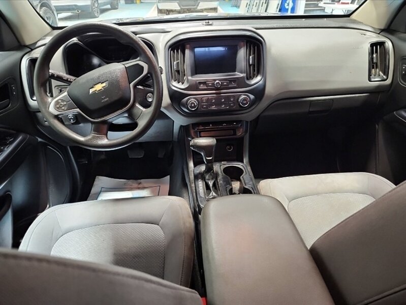 2021 Chevrolet Colorado WT Special Edition 4x4 - Photo 7 - St Albert, AB T8N 3Z7