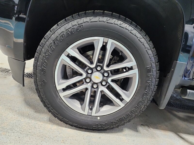 2021 Chevrolet Colorado WT Special Edition 4x4 - Photo 10 - St Albert, AB T8N 3Z7