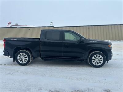 2023 Chevrolet Silverado 1500 Custom  4x4 - Photo 4 - St Albert, AB T8N 3Z7