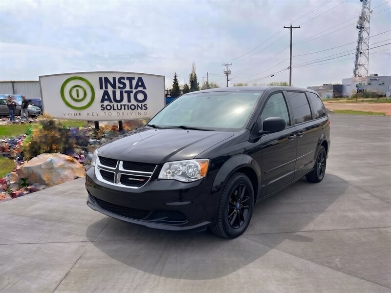 2016 Dodge Grand Caravan Canada Value Package   - Photo 1 - Edmonton, AB T5L 2J7