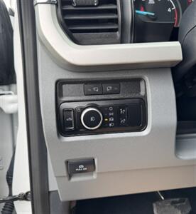 2023 Ford F-350 XLT FX4 Diesel 8ft Box  4X4 - Photo 14 - St Albert, AB T8N 3Z7
