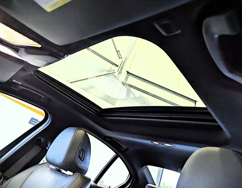 2020 BMW 330i xDrive M Sport Package AWD - Photo 19 - St Albert, AB T8N 3Z7