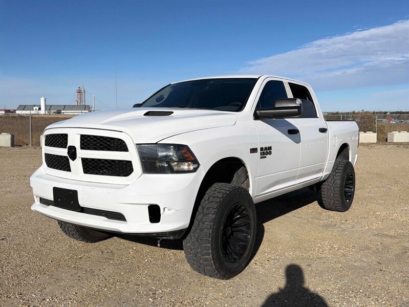 2019 RAM 1500 Classic Tradesman 1500 4WD, 5.7L 8cyl - Photo 3 - Edmonton, AB T5L 2J7