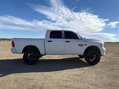 2019 RAM 1500 Classic Tradesman 1500 4WD, 5.7L 8cyl - Photo 4 - Edmonton, AB T5L 2J7