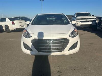 2017 Hyundai Elantra GT GL   - Photo 2 - Acheson, AB T7X 5A3