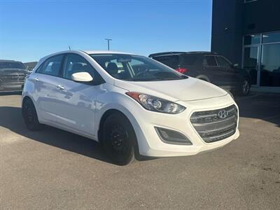 2017 Hyundai Elantra GT GL   - Photo 8 - Acheson, AB T7X 5A3