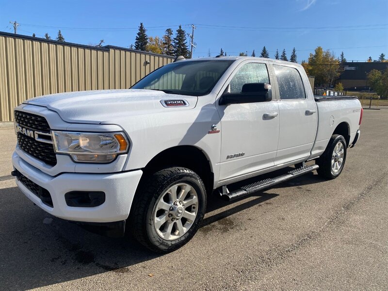 2022 RAM 3500 Big Horn 4x4 - Photo 1 - St Albert, AB T8N 3Z7