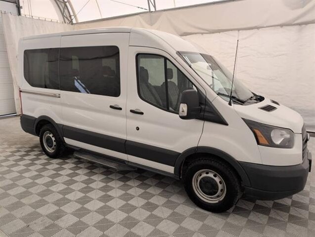 2018 Ford Transit Passenger Wagon 150 XL High roof   - Photo 1 - Edmonton, AB T5L 2J7