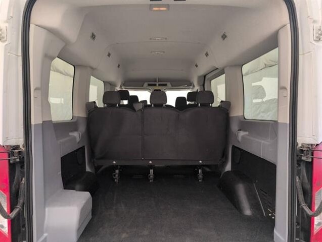 2018 Ford Transit Passenger Wagon 150 XL High roof - Photo 9 - Edmonton, AB T5L 2J7