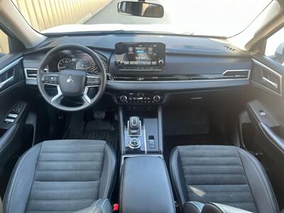 2024 Mitsubishi Outlander LE Limited  AWD - Photo 11 - St Albert, AB T8N 3Z7