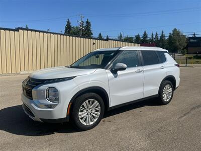 2024 Mitsubishi Outlander LE Limited  AWD - Photo 1 - St Albert, AB T8N 3Z7