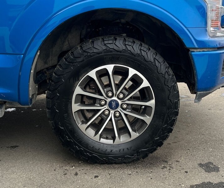 2019 Ford F-150 Lariat Sport 4X4 - Photo 12 - St Albert, AB T8N 3Z7