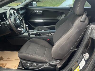 2016 Ford Mustang V6  Covertible - Photo 9 - Edmonton, AB T5L 2J7