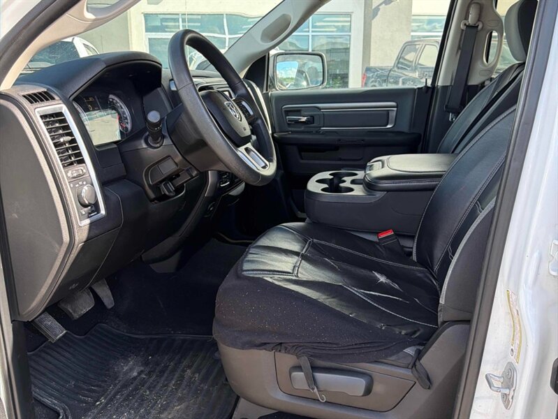 2023 RAM 1500 Classic SLT 4x4 - Photo 9 - Acheson, AB T7X 5A3