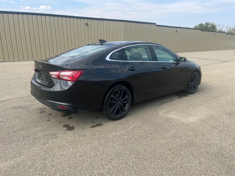2024 Chevrolet Malibu LT Midnight Edition - Photo 8 - St Albert, AB T8N 3Z7