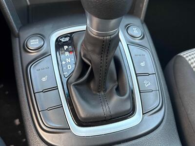 2020 Hyundai Kona Essential  AWD - Photo 13 - Acheson, AB T7X 5A3